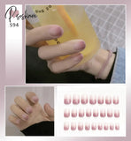 24Pcs Small Fresh White Flowers Decorated Frosted Matte Wearable Fake Nails Suitable Fairy Girl