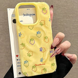 Cute Strawberry Pattern Glossy Wave Texture Phone Case for iPhone 17 Air 16 15 14 Plus 13 12 11 Pro Max Shockproof Soft Cover