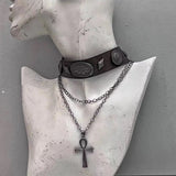 Maillard Style Brown Faux Leather Rivet Pendant Necklace for Women Fashion Y2K Gothic Multilayer Retro Delicate Choker Jewelry