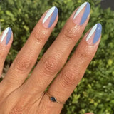 24Pcs Short Press on Nails with Almond Head Full Cover Silver Edge False Nails Nude Pink Glossy Artificial Nails for Girls Daily
