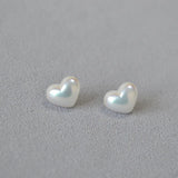 Small Colorful Imitation Pearl Heart Stud Earring for Women Elegant Romantic Temperament Jewelry Accessories Wedding Girl Gift