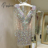 Backless Short Prom Dresses 2023 Luxury Beads Crystal V Neck Long Sleeves Knee Length Graduation