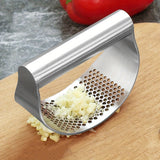 [1 Stainless Steel Garlic Press] 1pc, Garlic Press, Stainless Steel Garlic Press, Rocker Metal Garlic Mincer, Washable Garlic Crusher, Kitchen Garlic Chopper, Garlic Masher, Kitchen Stuff, Kitchen Gadgets Kitchen Accessories