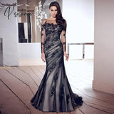 Charming Mermaid Mother Of The Bride Dresses Lace Illusion Boat Neck Applique Tulle Long Sleeves