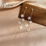 Fashion Korean Style Small Daisy Flower Earring For Women Asymmetrical Butterfly Leaves Flowers