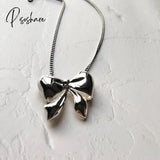 Hyperbole Temperament Metal Sweet Bowknot Pendant Necklaces For Women Anniversary Fashion Vintage