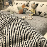 Love Heart Full Comforter Sets Cotton Luxury Summer Anime Bed Cover Cute Elegant Nordic Normal Zipper Aesthetic Cama Bedroom Set