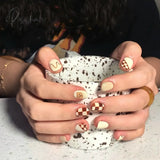 New Years Nails 24Pcs/Box Christmas Elk Snowflake Fake Artificial Short Round Press On Acrylic Tips