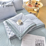 Pisoshare Air Condition Summer Quilt Comforter Light Weight Smooth High Quality Children Adult