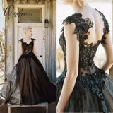 Vintage Black Wedding Dresses Lace Applique Sweetheart A-Line Gothic Bridal Dress Beaded Backless