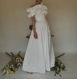 Long Ivory Taffeta Scalloped Evening Dresses A-Line Pleated Floor Length Prom Dresses for Women